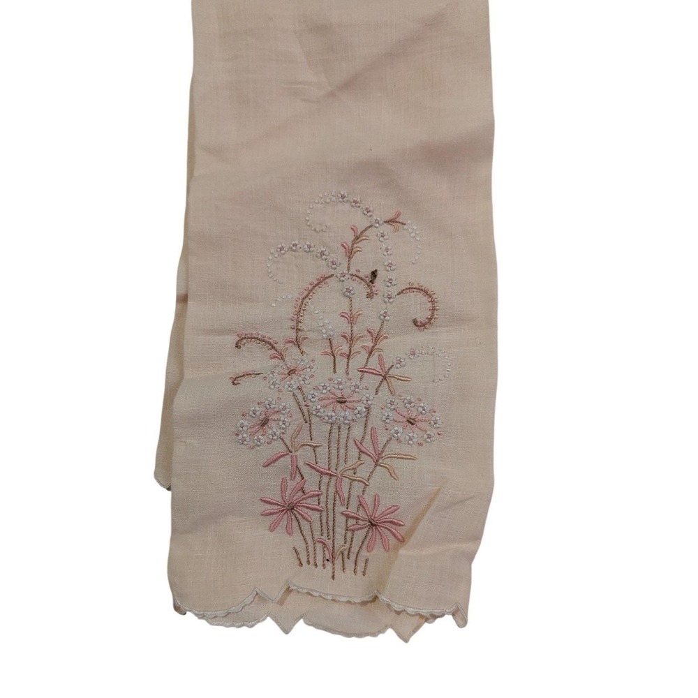 Vintage Peach Linen Dresser‎ Scarf Floral Embroidered Scalloped Edge 18x12
